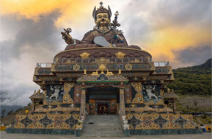 THE STATUE OF GURU PADMASAMBHAVA