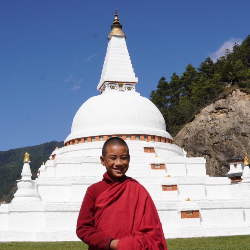 Chendebji Chorten